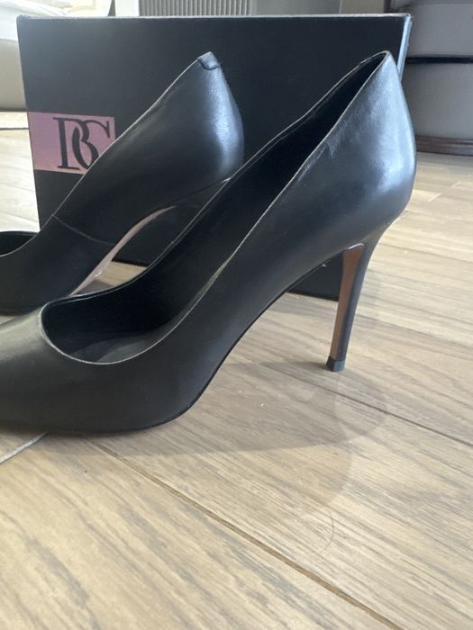 Черные  туфли