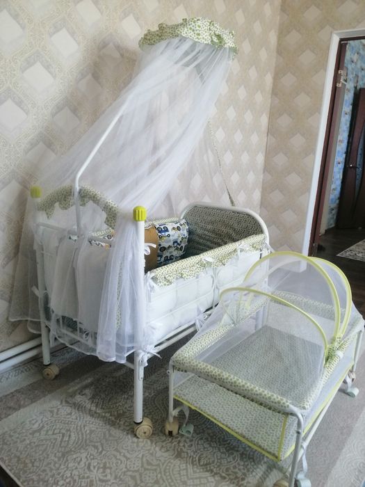 Манеж детский металический