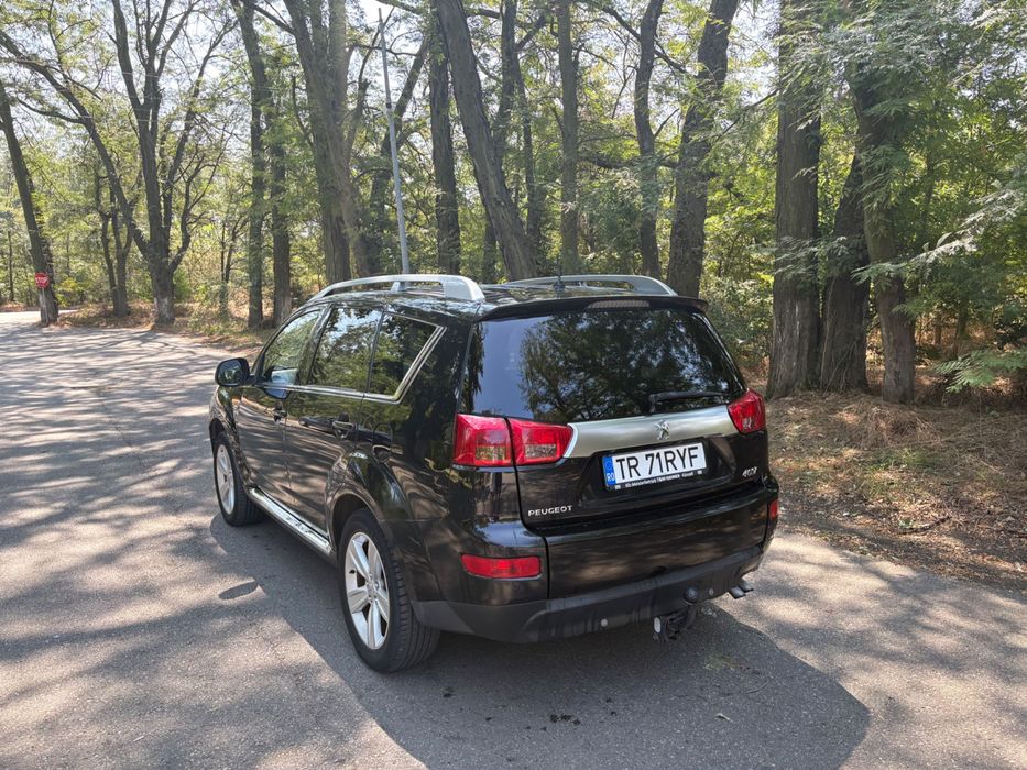 Vând Peugeot 4007 anul 2009