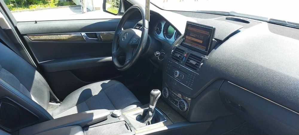 мерцедес ц класа w204