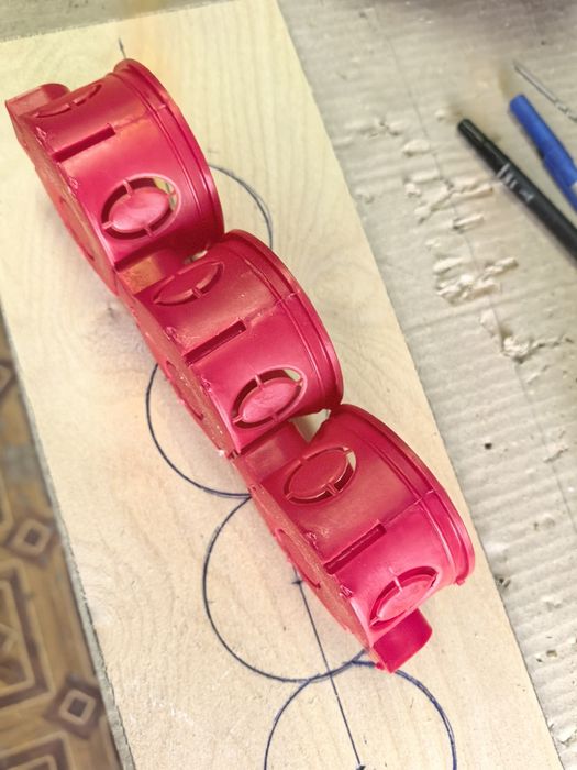 Продаю подрозетники