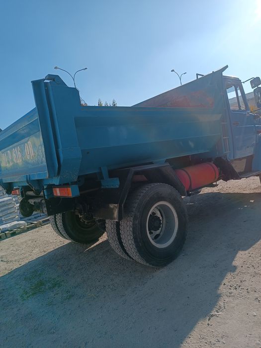 Klines sheben kompot gʻisht bluga shlakablok