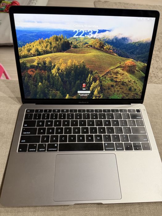 MacBook Air 13” 2019