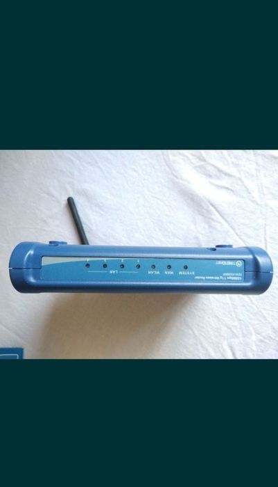 Router nou în cutie stare perfectă de funcționare