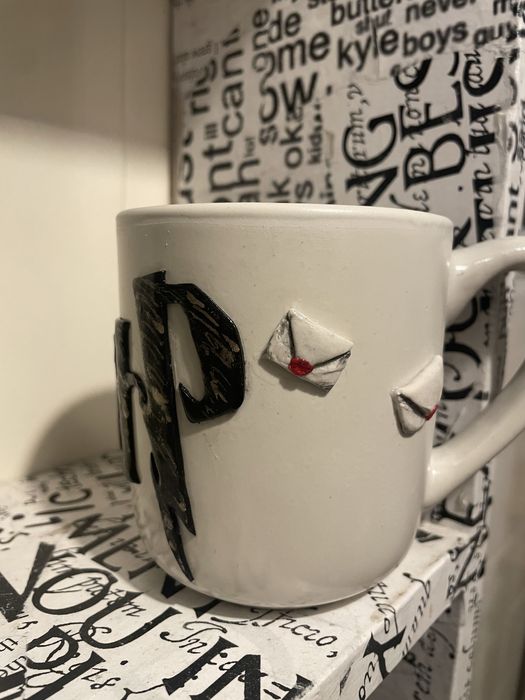 Чаша керамична с декорация от полимерна глина