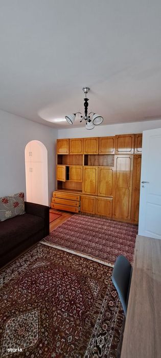 Apartament 2  camere etaj 2 din 4 vânzare
