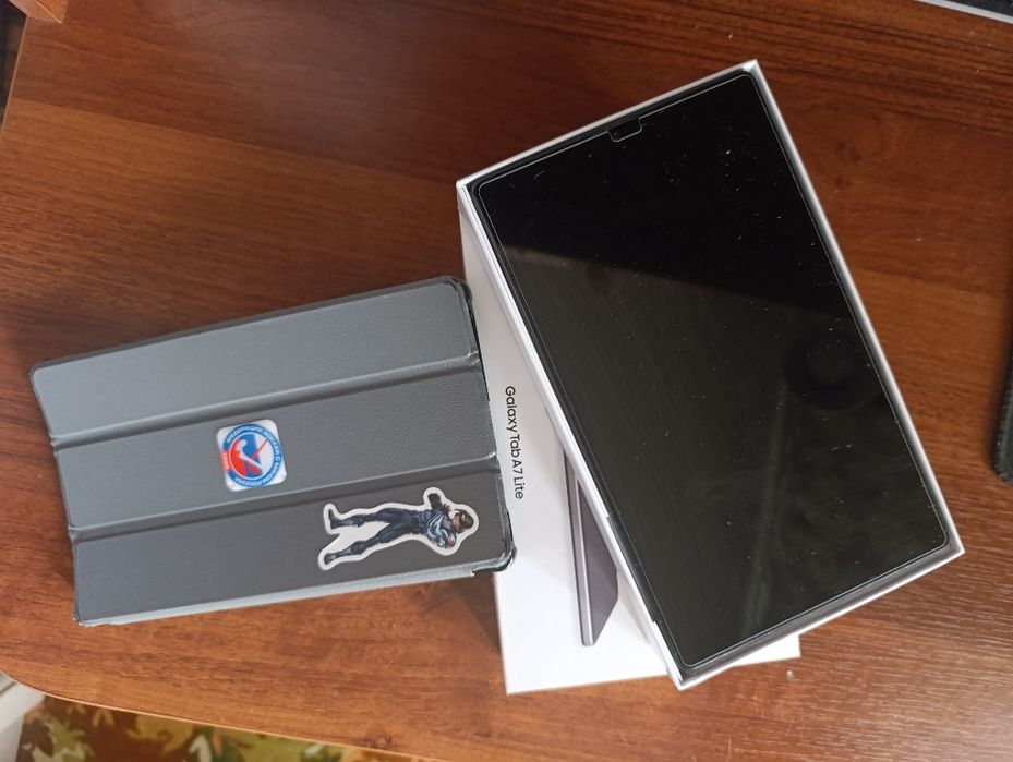 Продается планшет Samsung  Tab A7 Lite