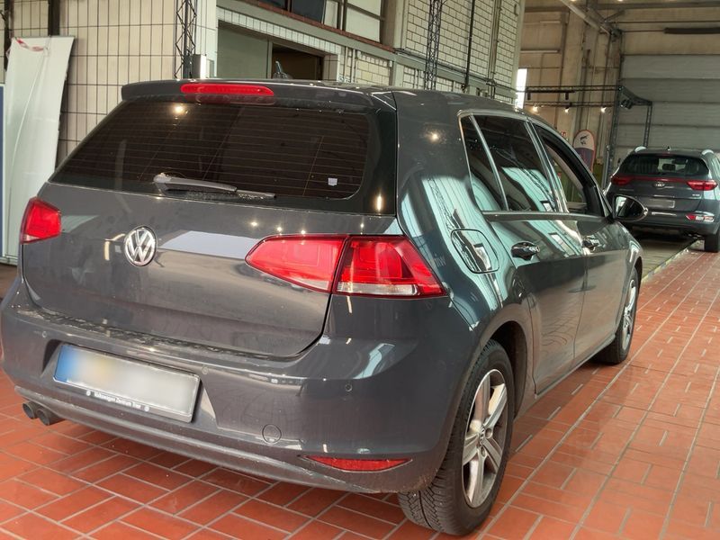 Volkswagen Golf VII 2.0 TDI Comfortline BlueMotion Tech 2013