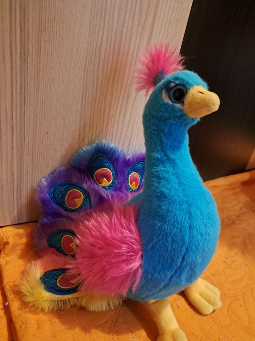 Детски плюшени играчки,различни видове.