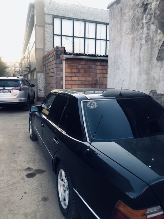 продам мерседес Е200