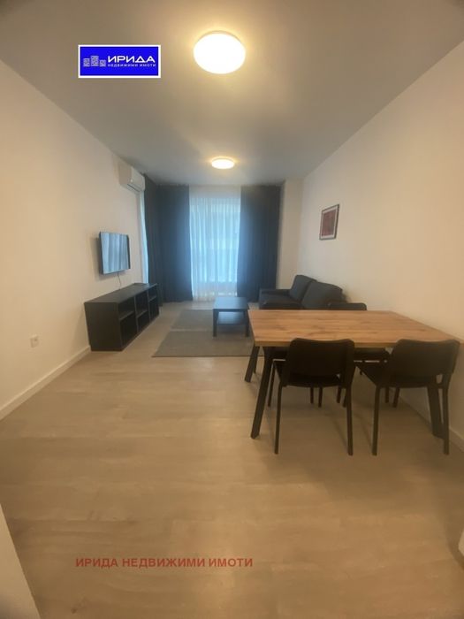 Дава се под наем Двустаен апартамент в София, Кръстова вада - 70 кв.м за 700 € - Снимка #1