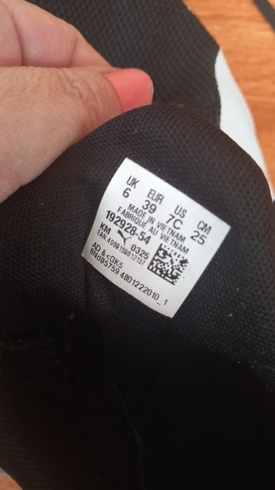 Adidasi puma nr 39