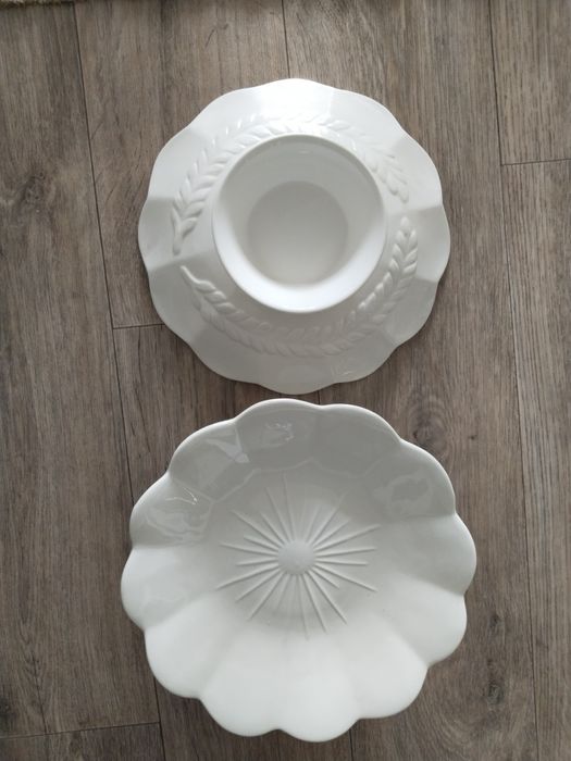 Посуда много разные