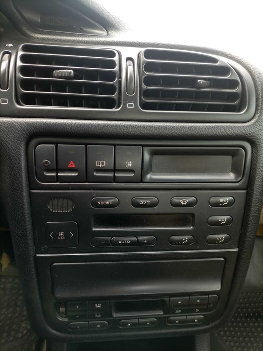 Peugeot 406 цяло или на части