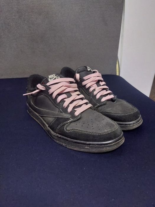 Travis scott phantom 42.5