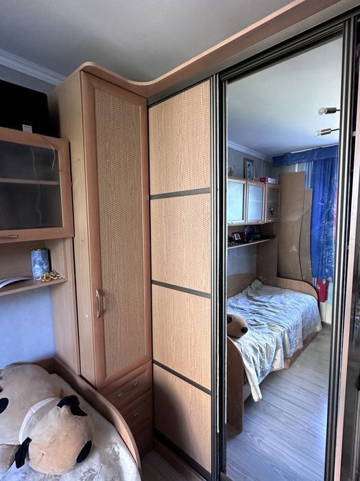 Шкаф плательный угловой