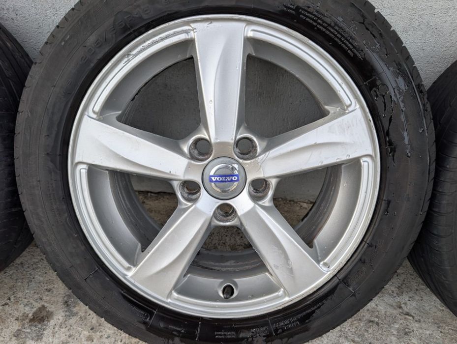 Jante MATRES 16" Volvo V40 S60 V60 S40 V50 S80 V70 C30 C70 anvelope 205/55 R16 cod 31317285