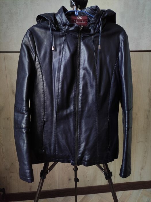 Куртки демисезонные р48-50