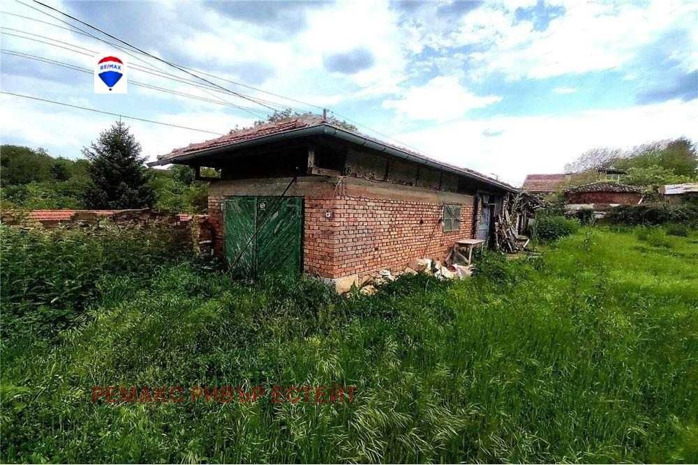Продава се Къща в с. Долно Абланово, Област Русе - 90 кв.м за 378 €/кв.м - Снимка #3