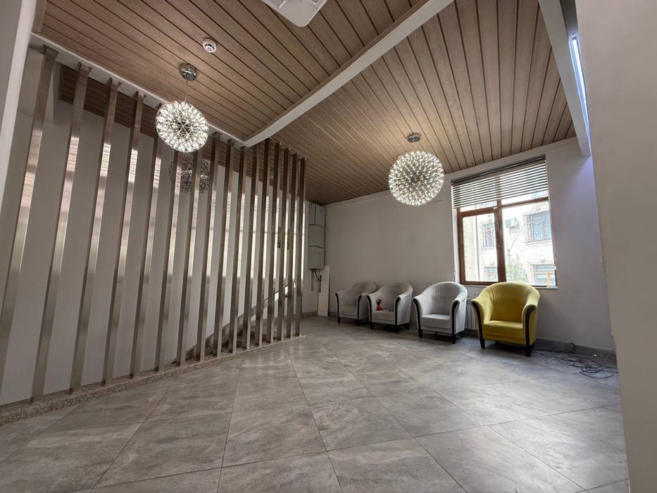 Помещения под Клинику , Стоматология или Офис 330 кв.м