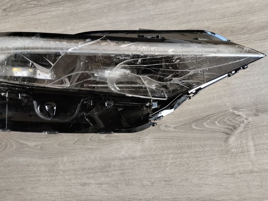 Элантра фара правая