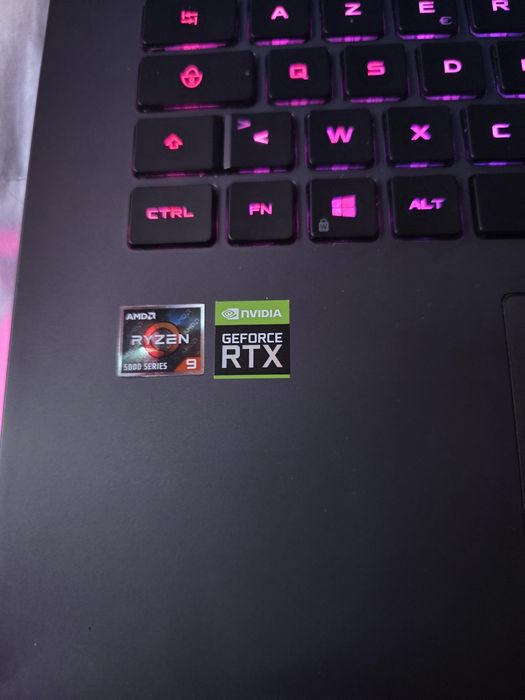 Laptop Gaming Asus ROG , ryzen 9 rtx 3060