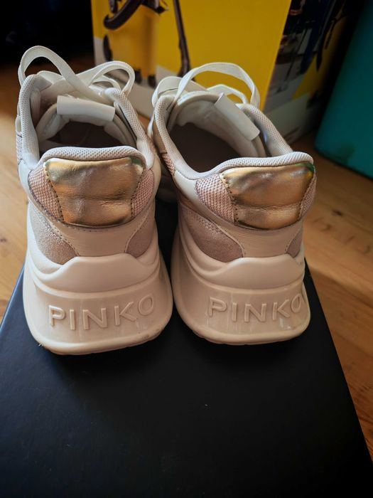 Обувки Pinko номер 40