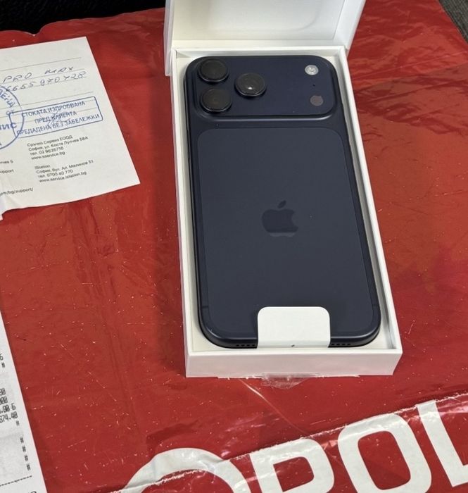 КАТО НОВ Iphone 17 Pro Max 256GB Blue 24м. ГАРАНЦИЯ