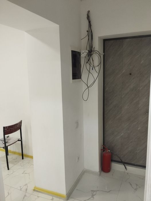 Ул. Саломатина малая кольцевая 1этаж 2комнаты 35м² в доль дороги Юр ад