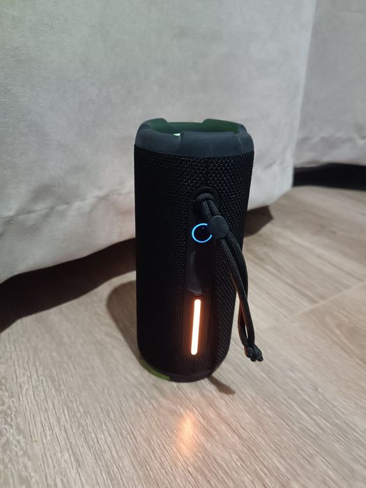 Портативная  блютуз колонка
