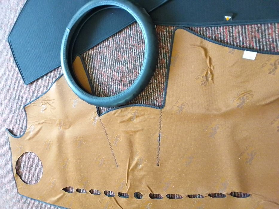 Spark avtomobilining narsalari sotiladi