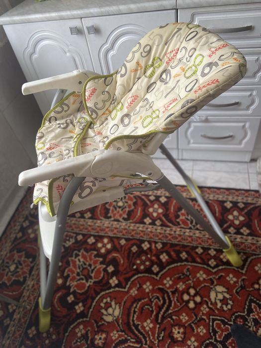 Стульчик для кормления