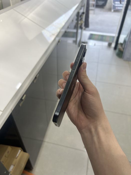 Iphone 15 pro max 1 TB E SIM