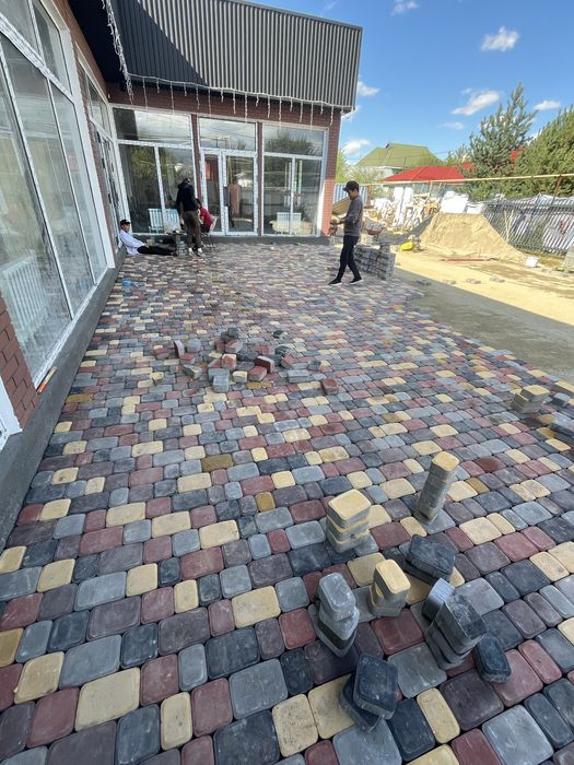 Укладка брусчатки , брусчатка плитка