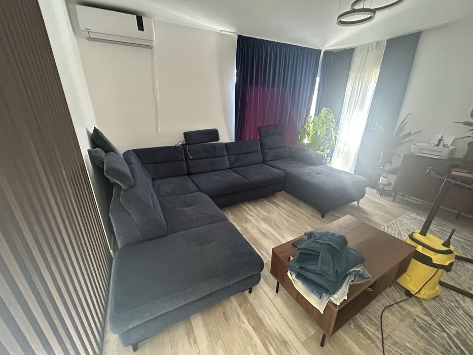 Coltar living cu trei elemente