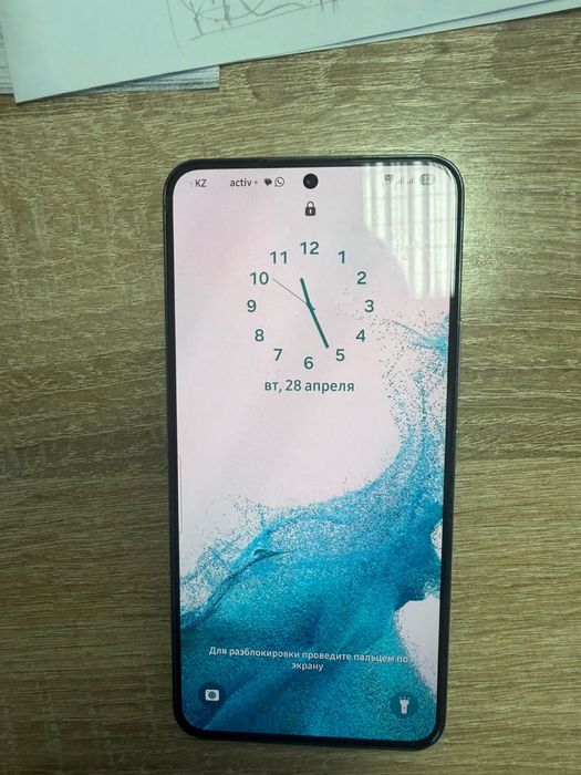 Продам Samsung Galaxy S22