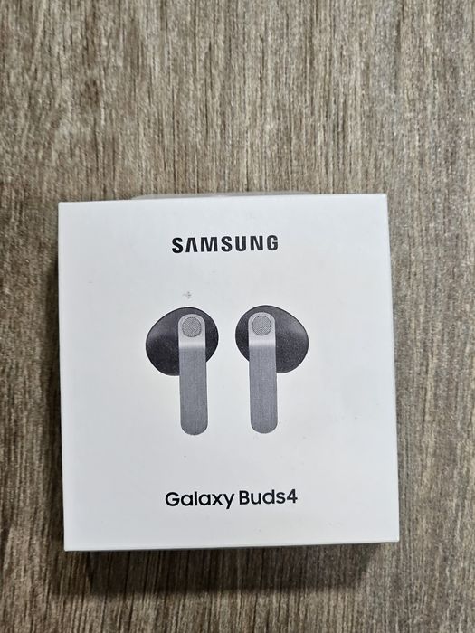 Casti Samsung Galaxy Buds 4