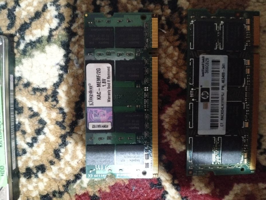 Vand hdd 320gb si placute ram