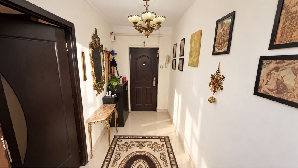 Vand apartament 2 camere