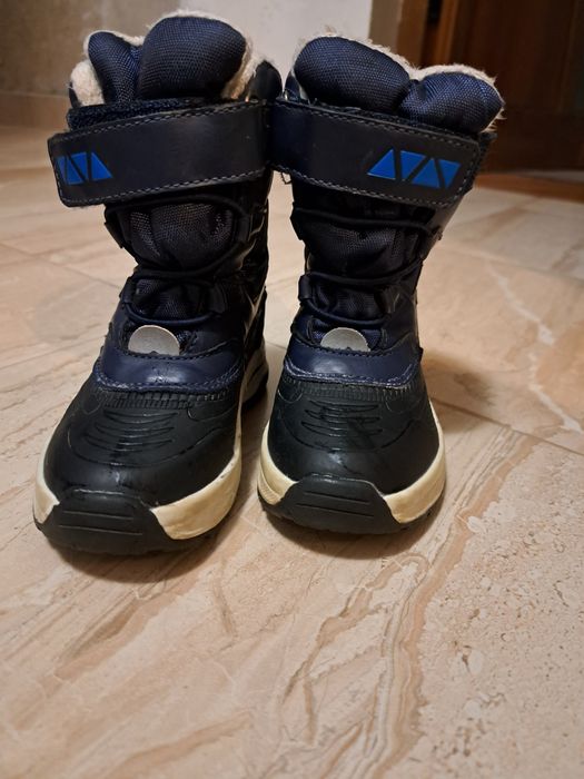 Детски ботушки  .