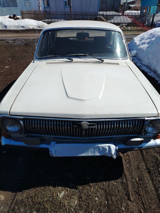 Газ 2410волга в хорошем состоянии