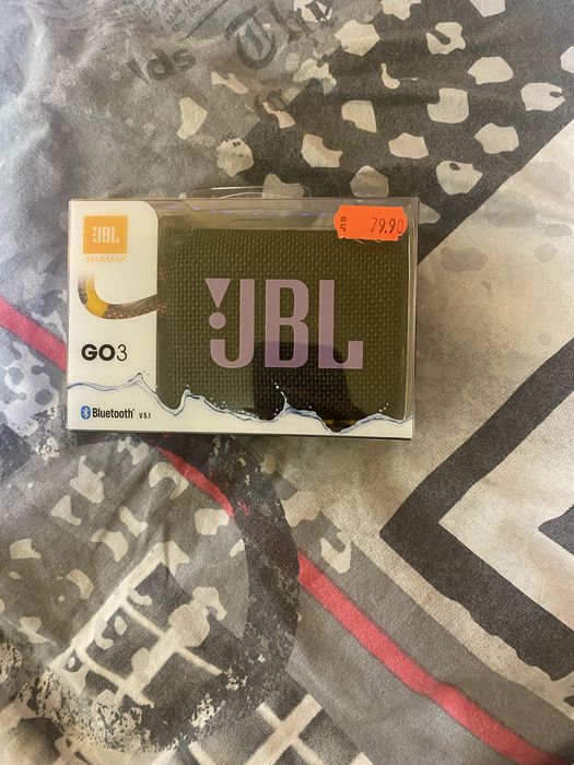 JBL  колонка модел GO3