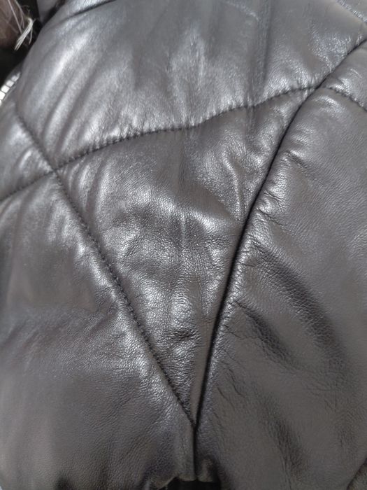 Продам кожаный пуховик дубленку