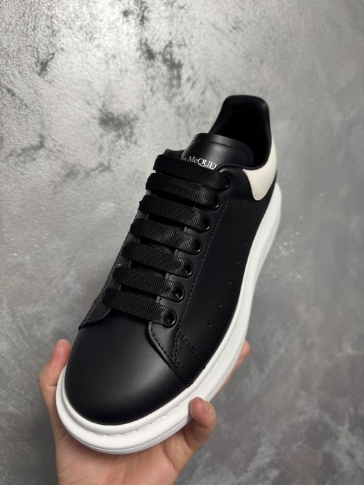 Alexander McQueen marimea 40