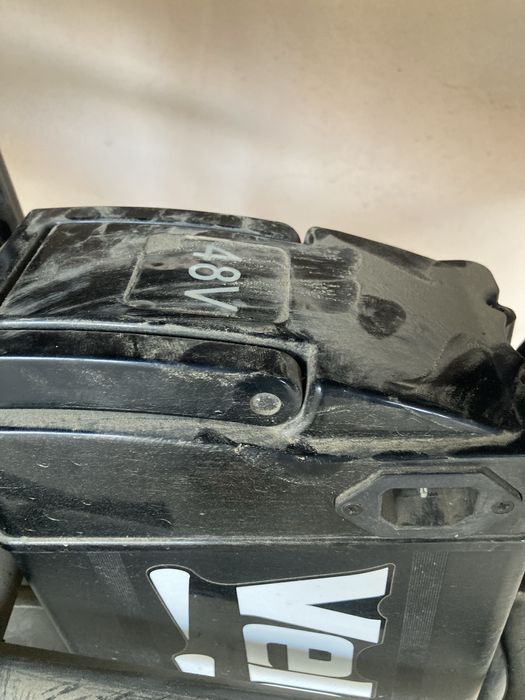 Skuter Velomax sotiladi