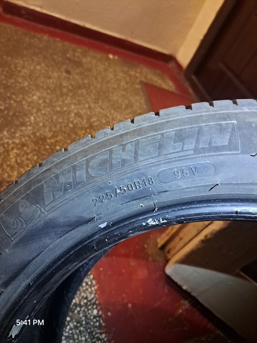 Set 4 anvelope 225/50/18