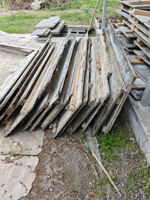 Продам опалубки в комплекте с черозами.