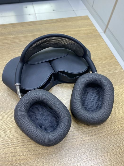 AirPods max 1 (p25)