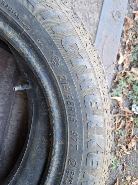 Маxis липучка 215/55/16