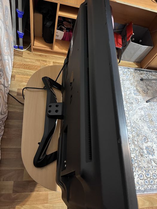 Продам телевизор LG